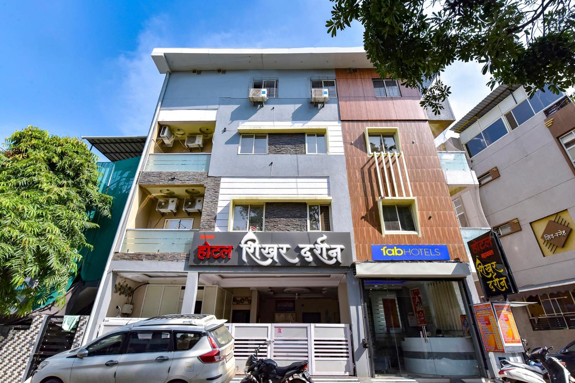 Fabexpress Mahakal Shikhar Darshan Ujjain Exterior foto